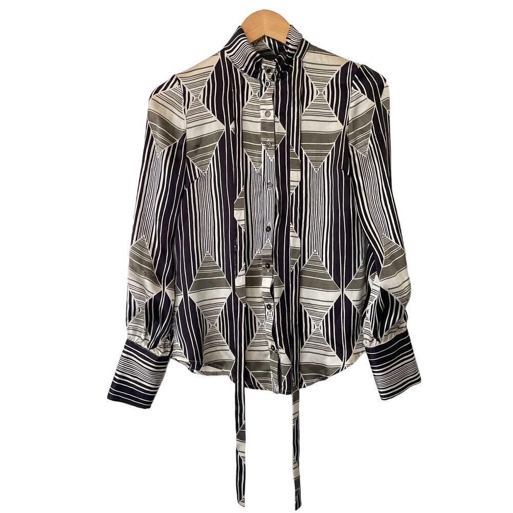 Just Cavalli Green and Black Geometric Printed Tie Neck Blouse Top • 38/US2 🔴